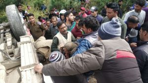 झूठी व भ्रामक खबर देना ठीक बात नहीं है पत्रकार साहब ! बार-बार आपकी इस विधा से पत्रकारिता का निरंतर गिर रहा है स्तर ! Breaking uttarakhand Harish maukhari . Surendra rawat anshu gopeshwar