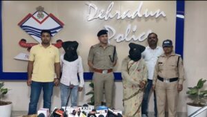 देहरादून – पत्नी और प्रेमी ने मिलकर की पति की हत्या, तीन साल से चल रहा था अफेयर, खुल न जाए रिश्ते का ‘राज’, कर डाली पति की हत्या
