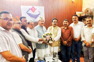 चमोली में मेडिकल कॉलेज की मांग तेज, BJP नेताओं ने प्रदेश अध्यक्ष और प्रभारी मंत्री को सौंपा ज्ञाप